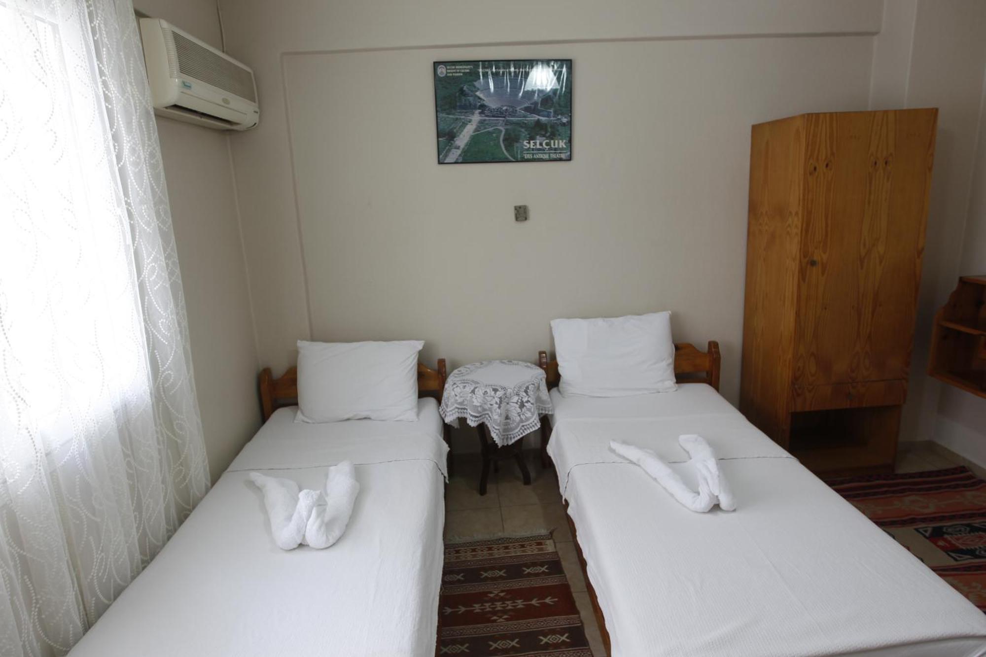 Vardar Pension Selçuk Bagian luar foto